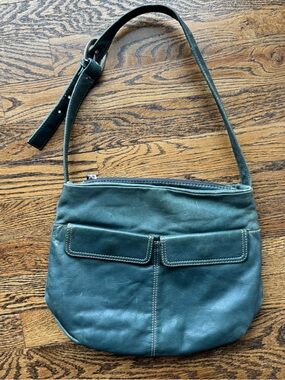 Stone Mountain Teal Shoulder Bag Distressed with Adjustable Strap